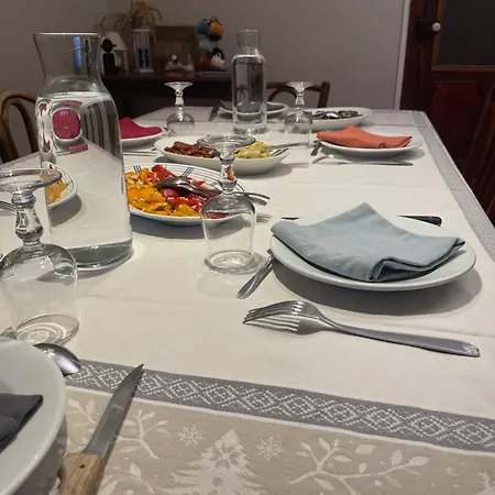 D'hotes Avec Entree Privative Au Calme Dans Maison De Village